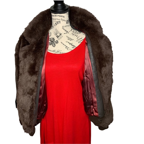 VTG Avec Tu Faux Fur Borg Textile Short Waist Brown Teddy Bear Coat ILGWU USA L - Picture 8 of 16